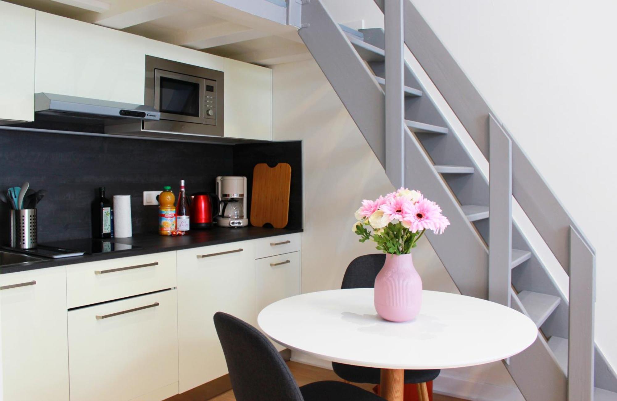 Apartment Lofty In Heart Of 5 Min *