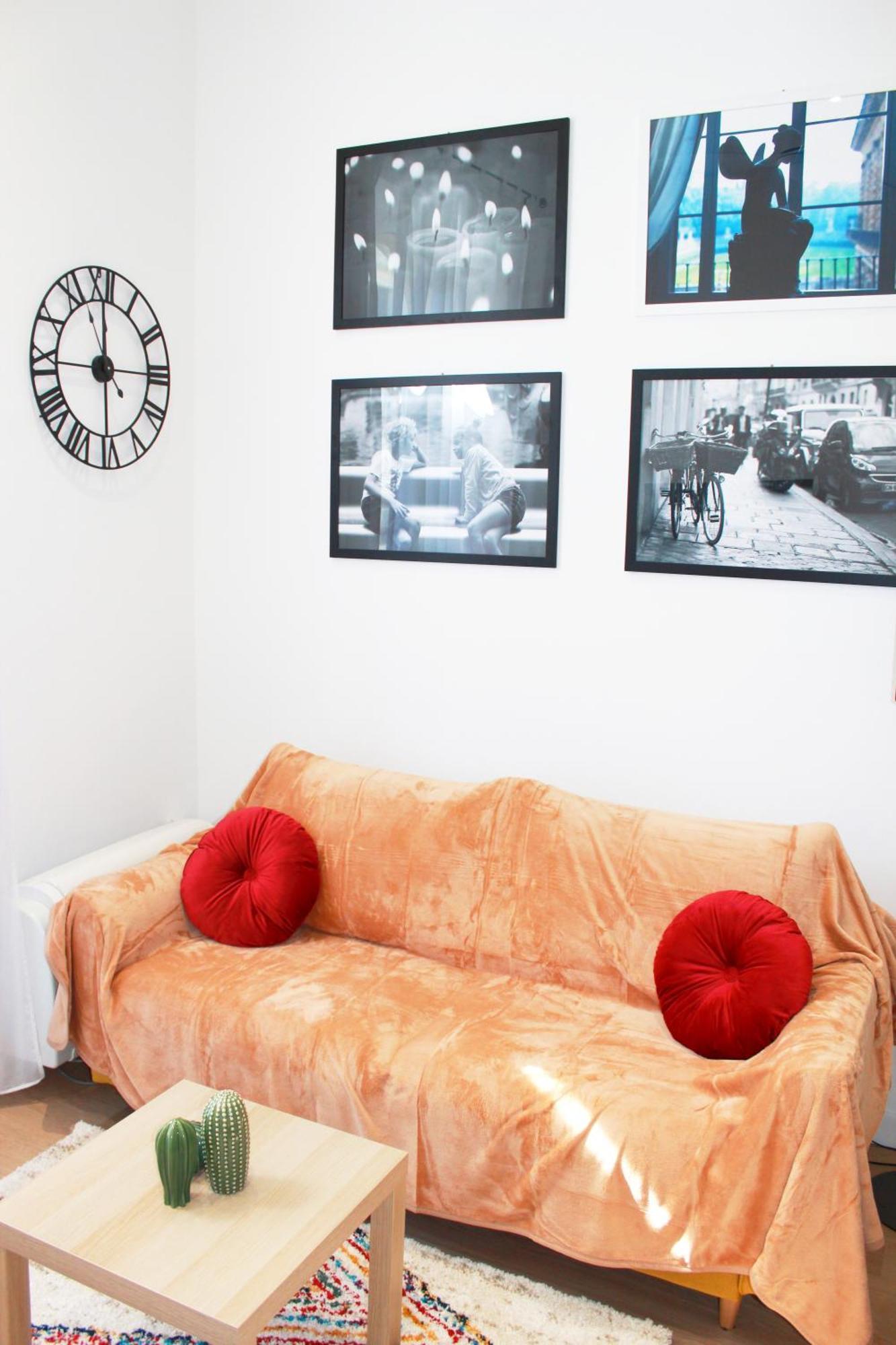 Lofty In Heart Of 5 Min Apartment Nizza